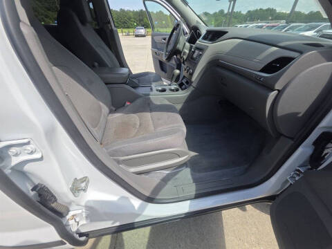 2017 Chevrolet Traverse LS
