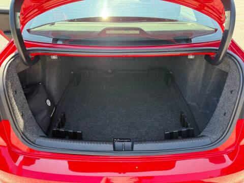 2017 Volkswagen Jetta 2.0T GLI