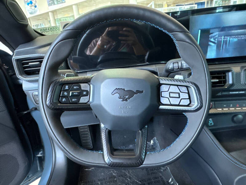 2025 Ford Mustang Dark Horse