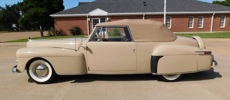 1942 Lincoln Continental