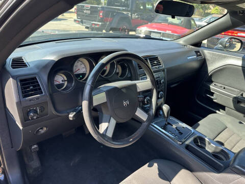 2010 Dodge Challenger SE