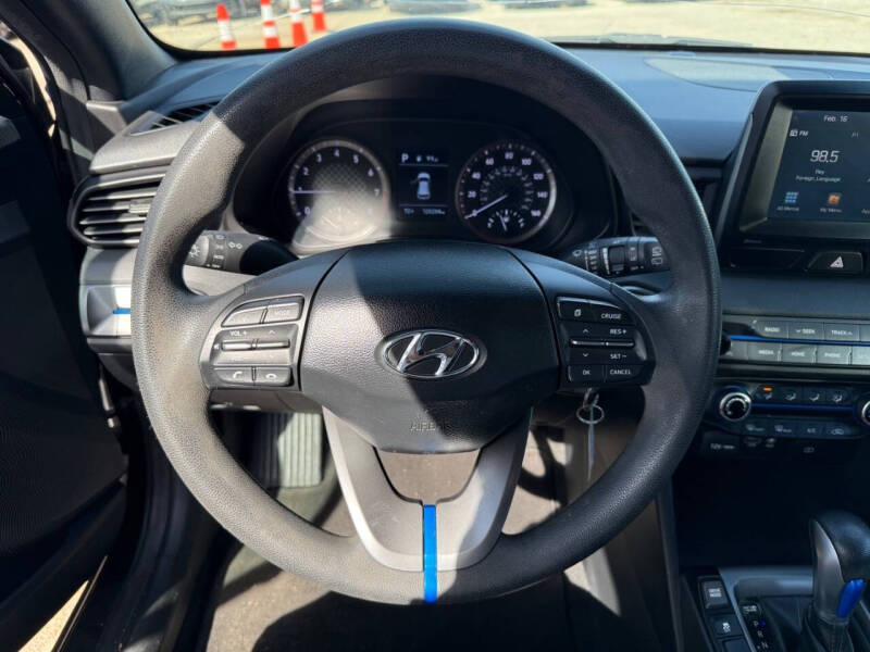 2019 Hyundai Veloster 2.0L