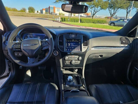 2023 Chrysler 300 S V6