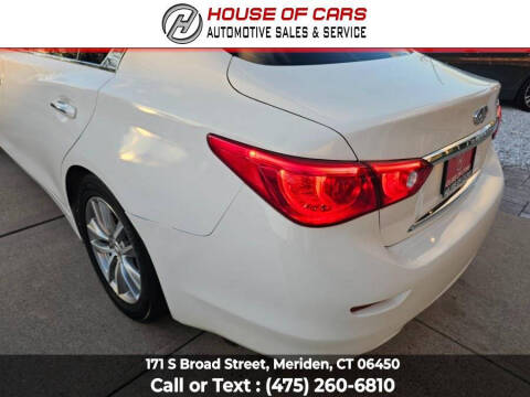 2015 Infiniti Q50 Premium