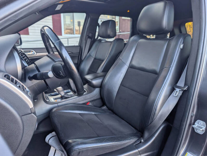 2020 Jeep Grand Cherokee Altitude