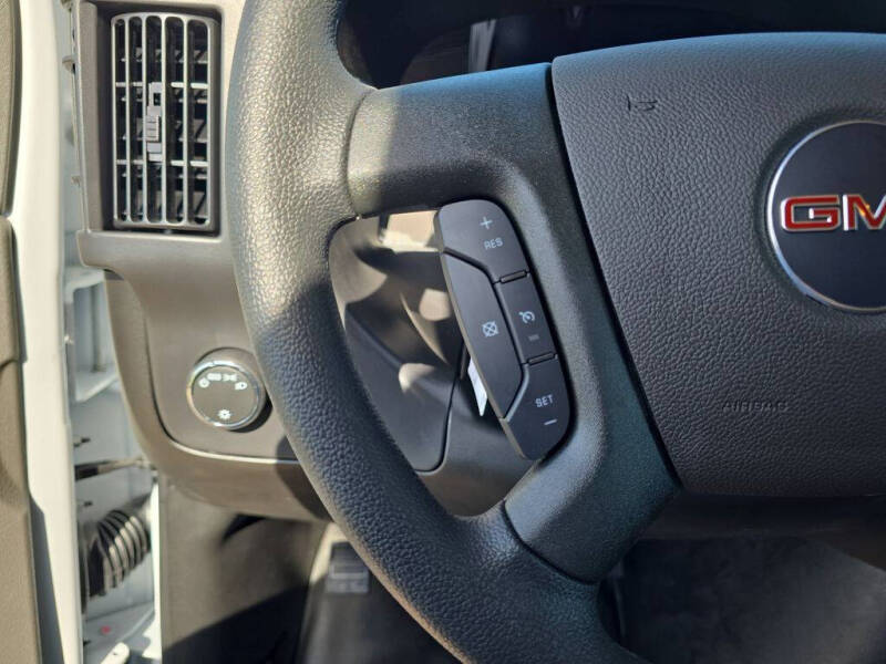2026 GMC Savana 3500