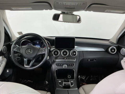 2016 Mercedes-Benz C-Class