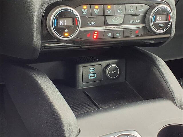 2021 Ford Escape Hybrid SE