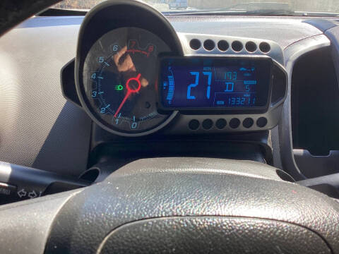 2013 Chevrolet Sonic LS Auto