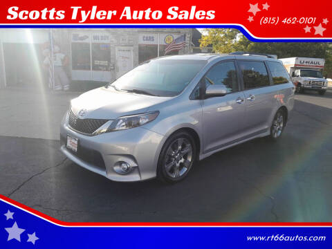 2014 Toyota Sienna for sale at Scotts Tyler Auto Sales in Wilmington IL