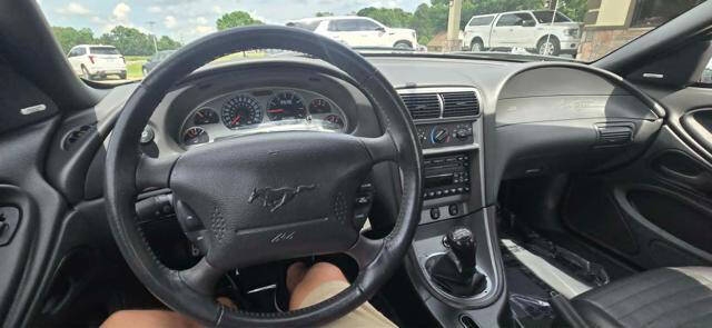 2004 Ford Mustang Mach 1 Premium