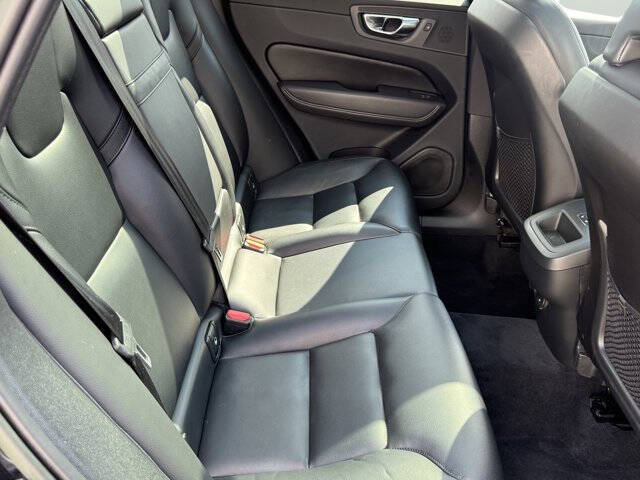 2023 Volvo XC60 B5 Core