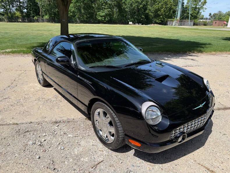 2002 Ford Thunderbird Deluxe