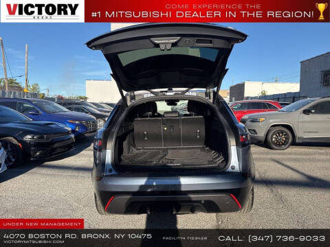 2022 Land Rover Range Rover Velar P250 R-Dynamic S