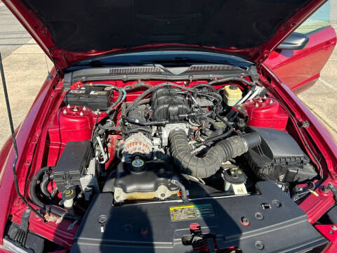 2006 Ford Mustang V6 Standard