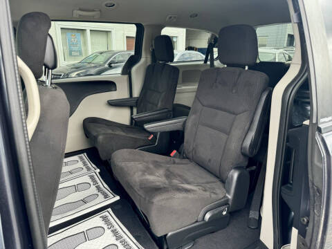 2014 Dodge Grand Caravan SXT