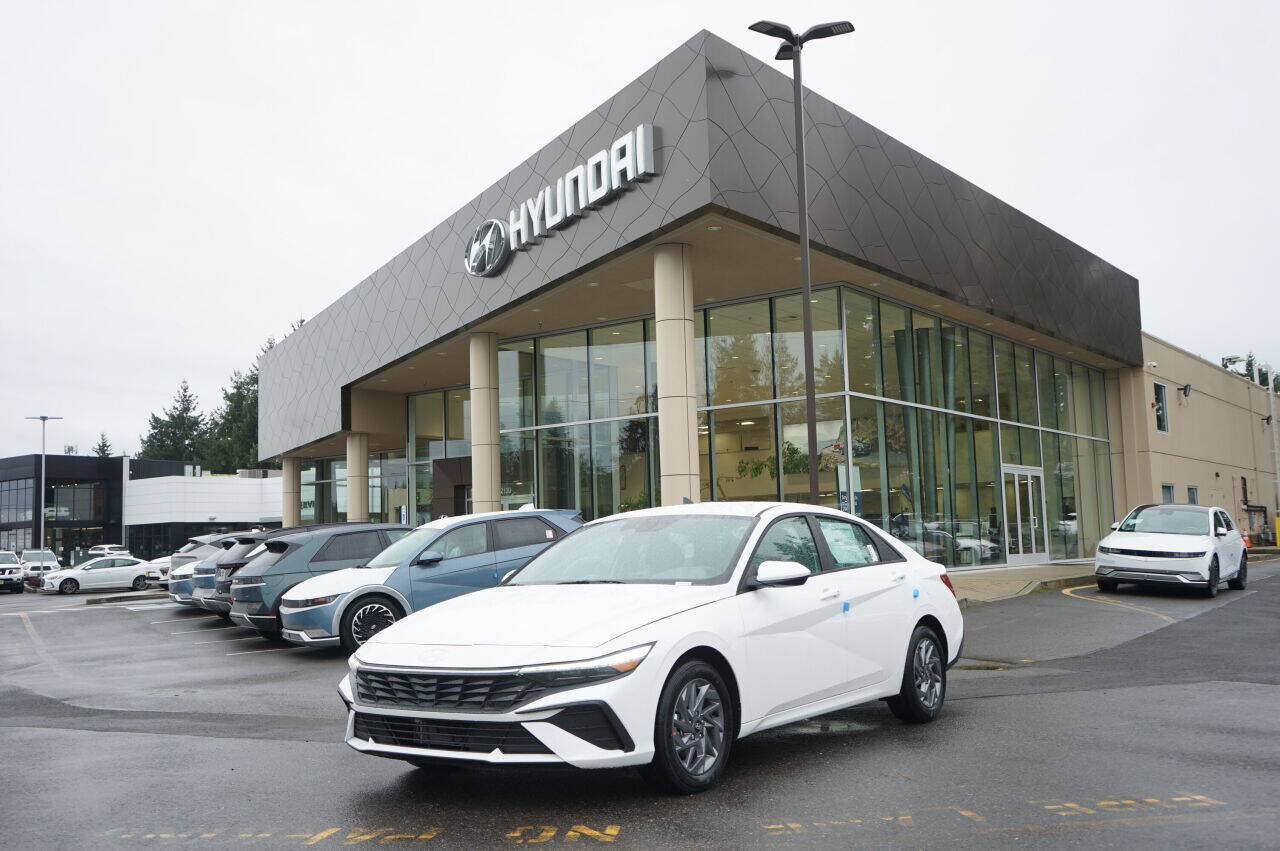 2024 Hyundai ELANTRA Hybrid for sale at Michael Wilson Hyundai Consulting in Edmonds, WA