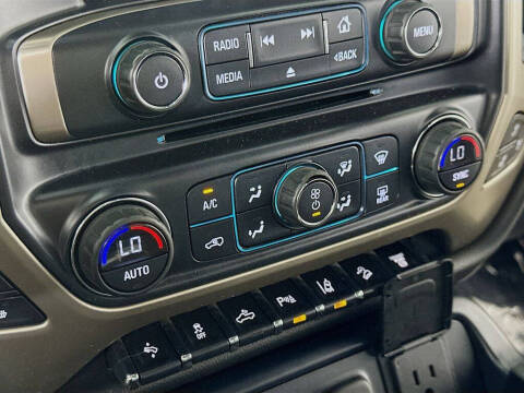 2017 GMC Sierra 2500HD Denali
