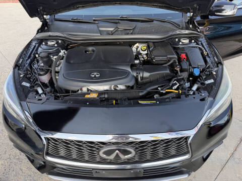 2018 Infiniti QX30