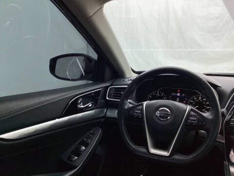 2022 Nissan Maxima 3.5 SV