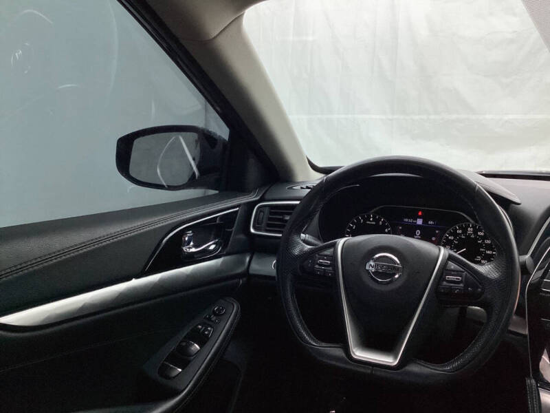 2022 Nissan Maxima 3.5 SV