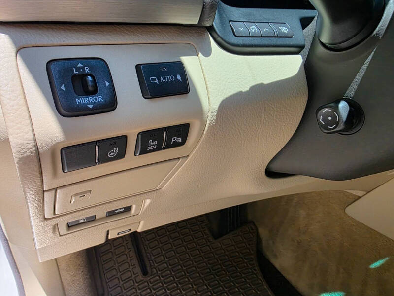 2014 Lexus LS 460