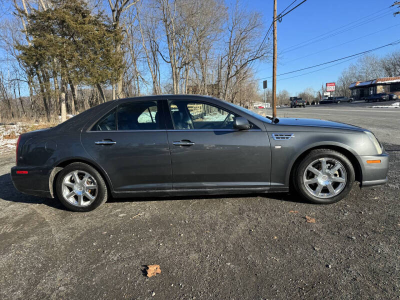 2008 Cadillac STS Base photo 5