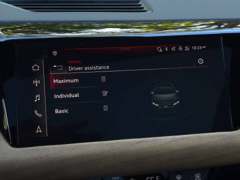 2023 Audi e-tron GT quattro Premium Plus