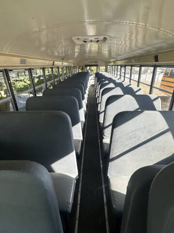 2009 IC Bus CE Series