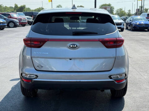 2022 Kia Sportage LX