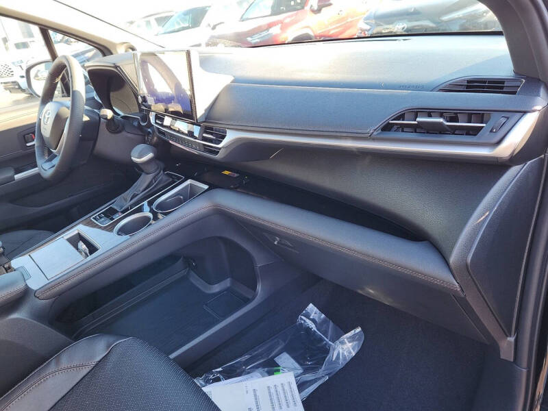 2026 Toyota Sienna Limited 7-Passenger
