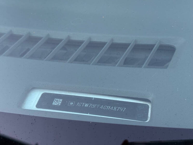 2016 GMC Savana 2500