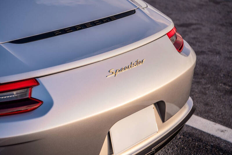2019 Porsche 911 Speedster
