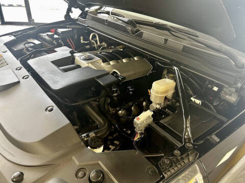 2018 Cadillac Escalade Standard