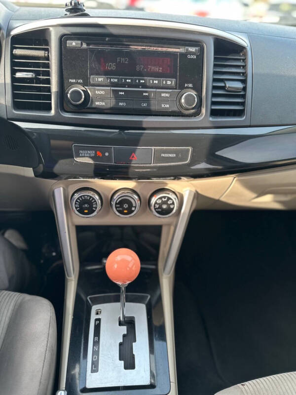 2016 Mitsubishi Lancer ES