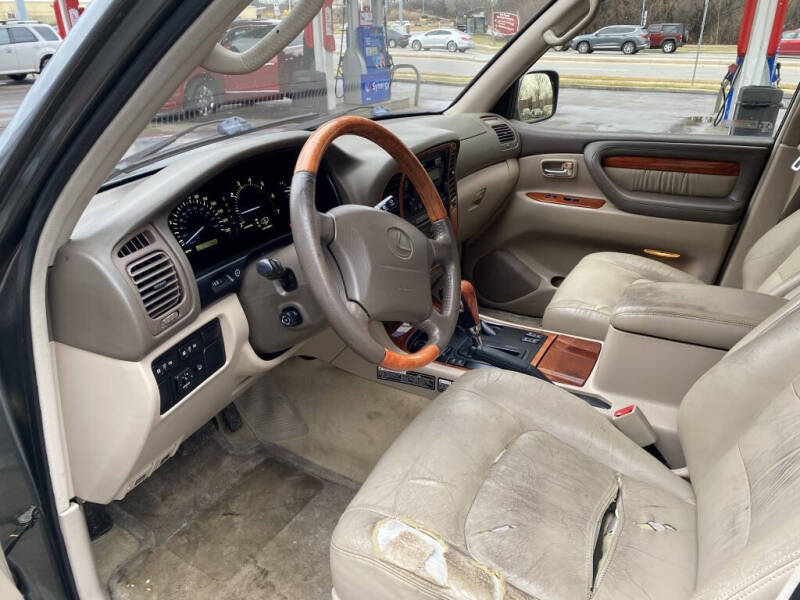 2000 Lexus LX 470