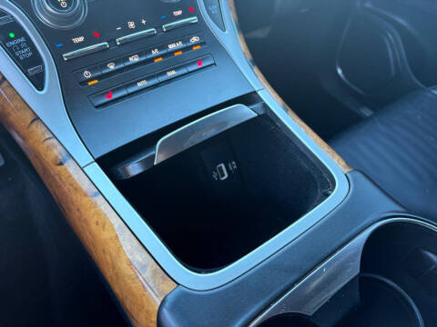 2016 Lincoln MKX Select