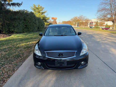 2011 Infiniti G25 Sedan x