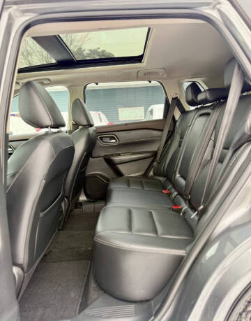 2021 Nissan Rogue SL