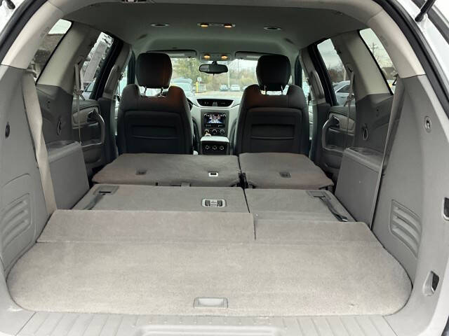 2017 Chevrolet Traverse LS