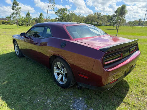2018 Dodge Challenger SXT