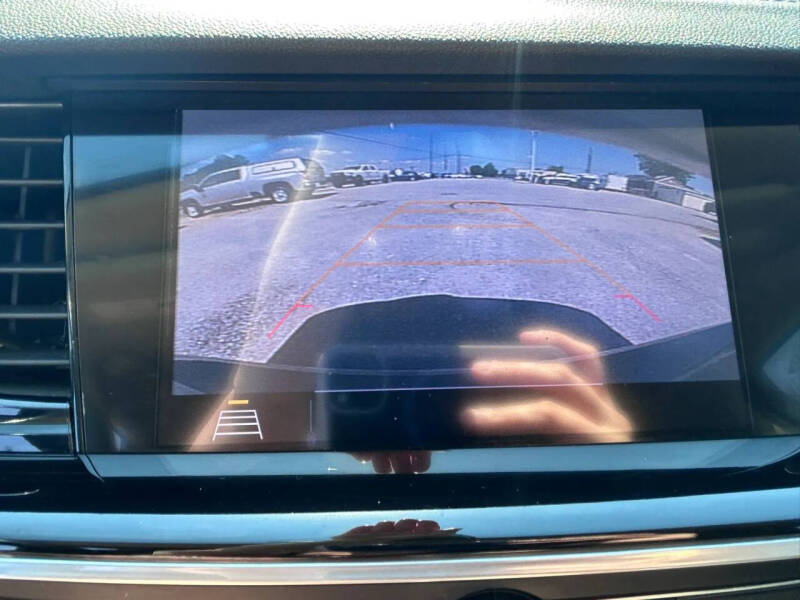 2019 Buick Regal TourX Essence