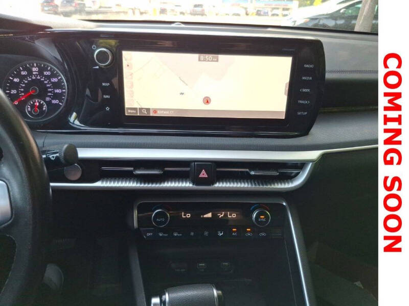 2022 Kia K5