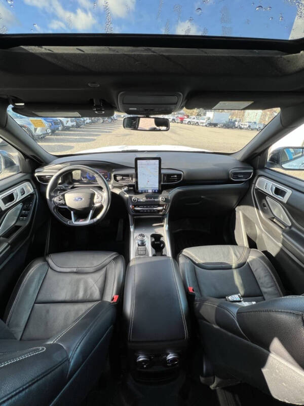 2020 Ford Explorer ST