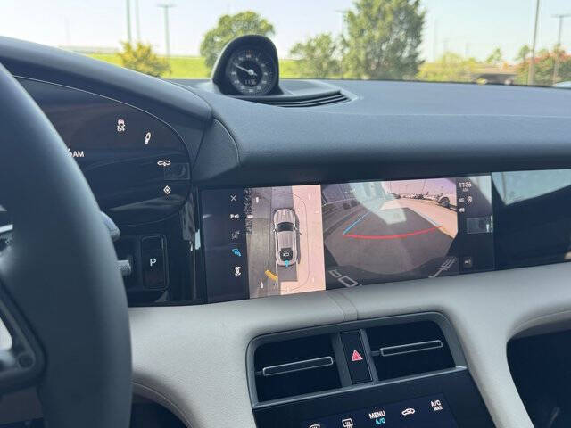 2025 Porsche Taycan 4