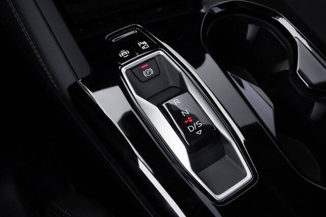 2025 Audi Q5 quattro Premium Plus TFSI