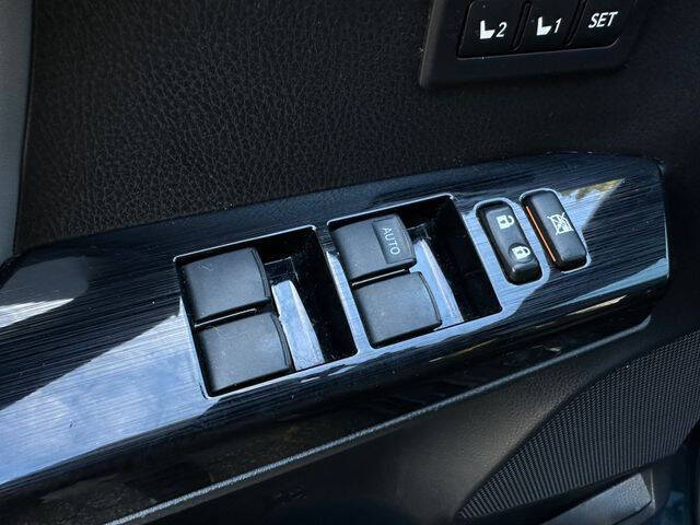 2018 Toyota RAV4 Hybrid Limited