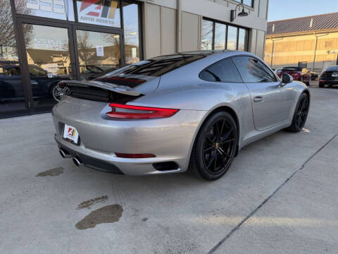 2017 Porsche 911 Carrera