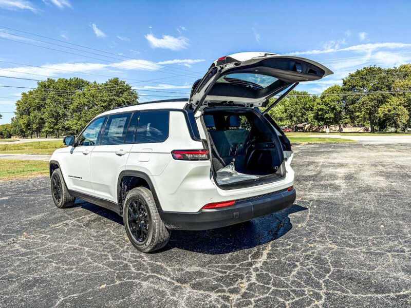 2025 Jeep Grand Cherokee L Altitude X