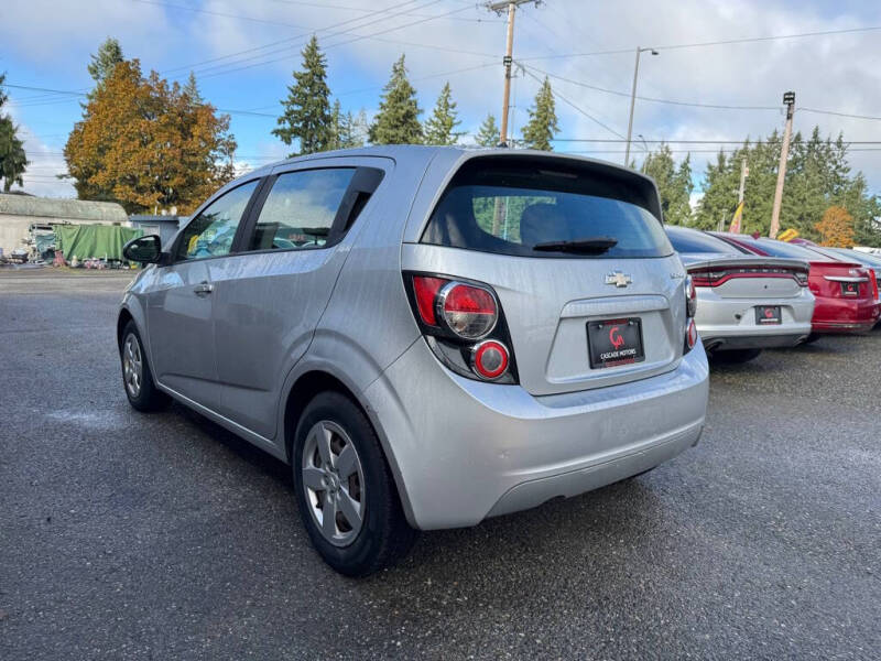 2013 Chevrolet Sonic LS Auto